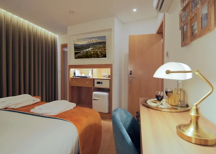 Bed & Breakfast A Tendinha -